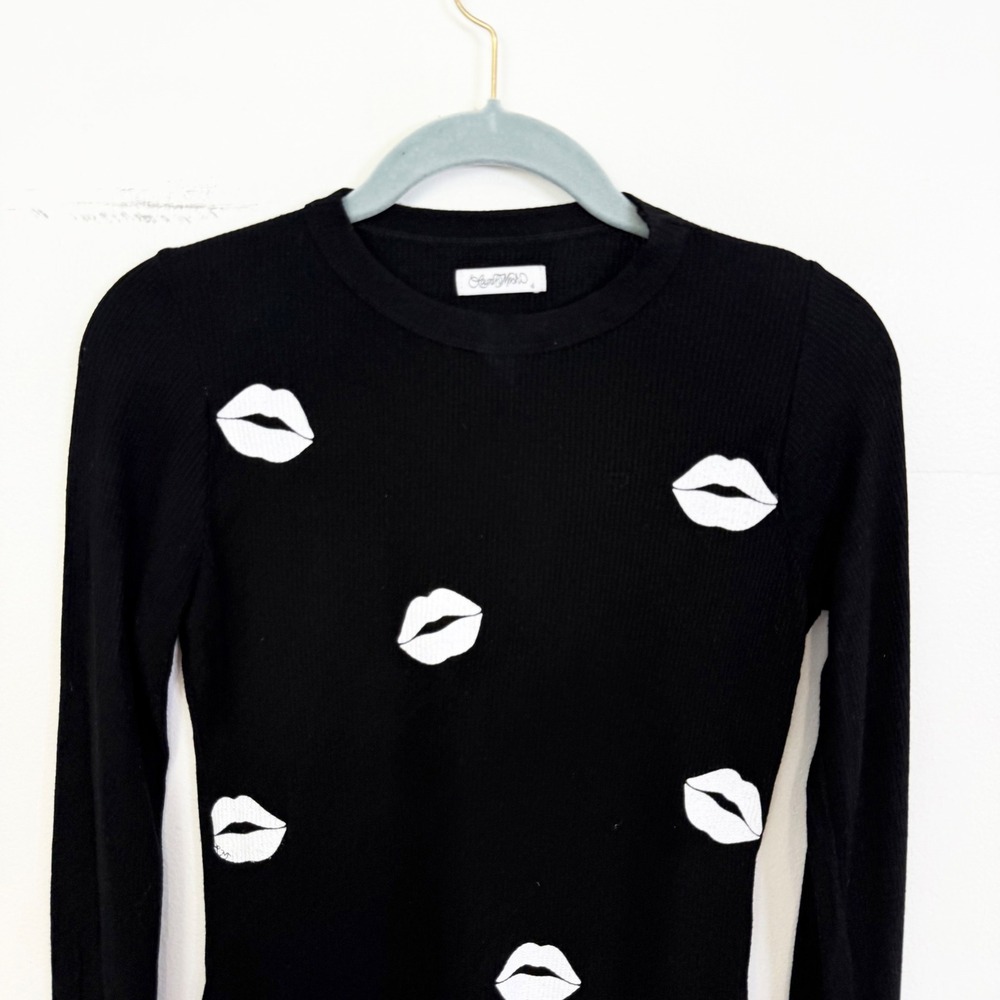 Lauren Moshi McKinley All Over Lips Top Black Long Sleeve Size Small - Picture 4 of 8
